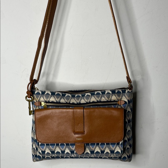 FOSSIL Kinley Front Flap Pocket Crossbody Blue Aztec Fabric Tan Leather - Picture 1 of 10